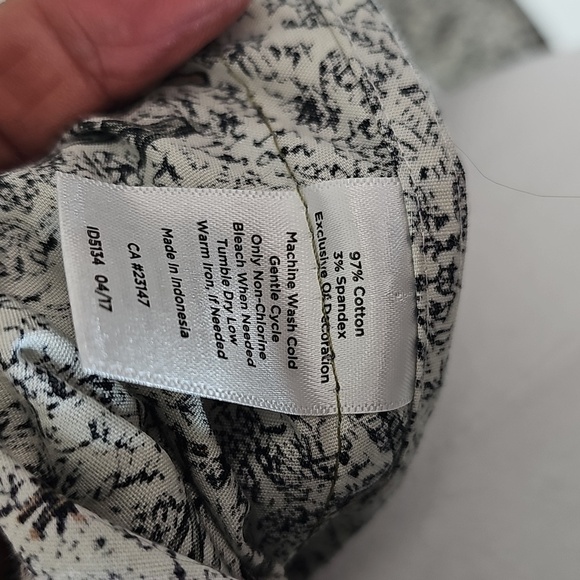 Talbots Equestrian Horses print button up top shirt sz 2 - Picture 5 of 7